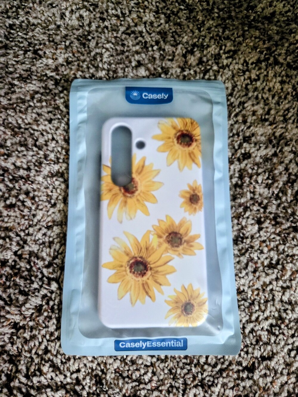 Casely Sunflower Floral Phone Case - White & Yellow for SAMSUNG GALAXY S25